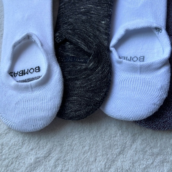 (4)Bombas Unisex No Show Cushioned Socks - Picture 3 of 16